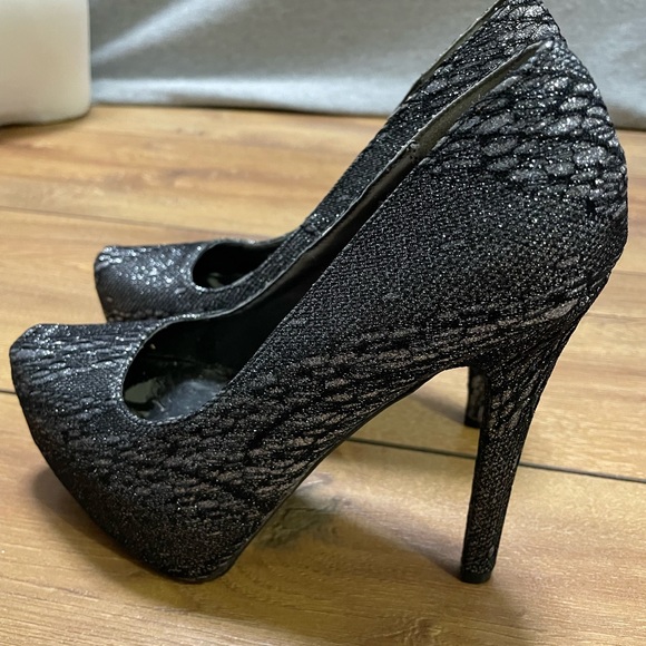 Pewter Gray Black Glitter Lace Almond Toe High Stiletto Heel Platform Pump Qupid - Picture 3 of 8